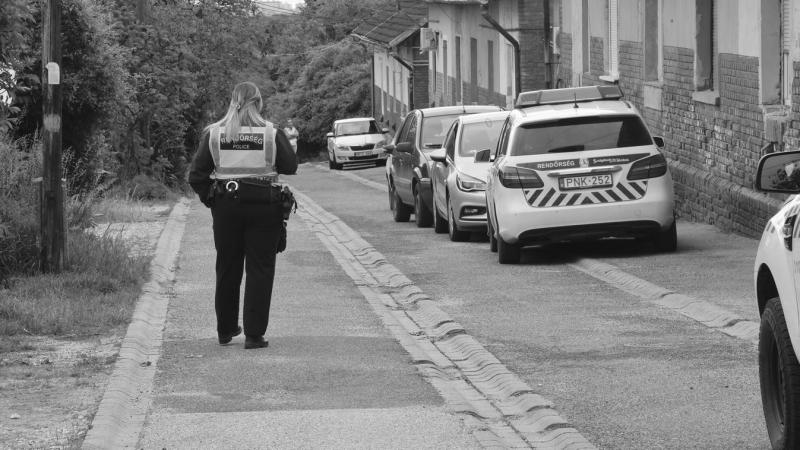 Fiatal áldozatot követelt a reggeli lakástűz - videókkal és képekkel a helyszínről.