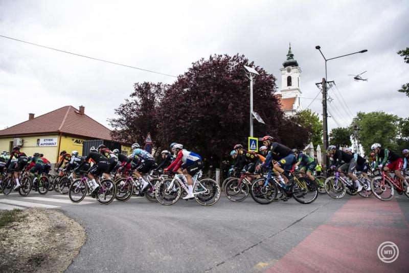 Tour de Hongrie - López lett az első ecuadori, aki megnyerte a versenyt, míg a záróetapot Molano diadalmaskodta.