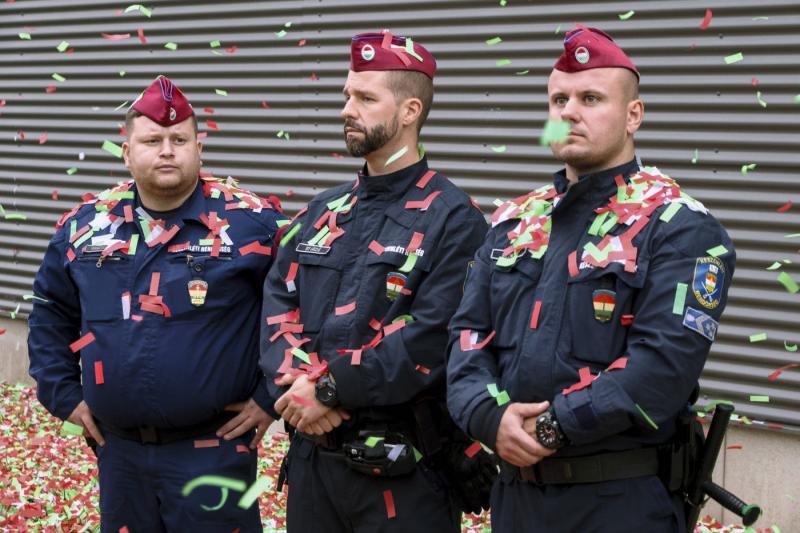 Figyelemre méltó módosítások lépnek életbe a KRESZ szabályrendszerében, amelyek hatással vannak a gyalogosokra is!
