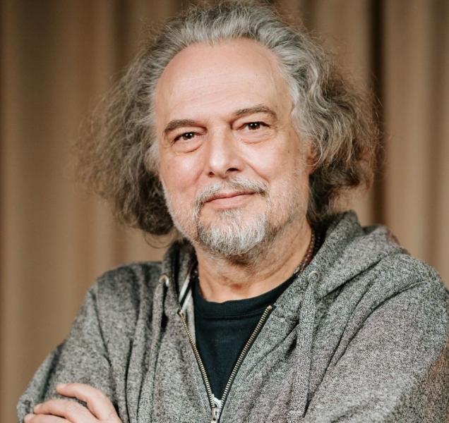 A Kft. és Laár András 44 év elteltével különböző irányokba folytatják pályafutásukat.