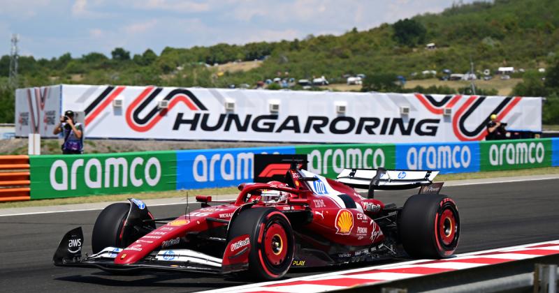 Meglepetésként robbant be a Magyar Nagydíj színpadára Charles Leclerc, aki lenyűgöző teljesítménnyel hódította el a pole-pozíciót.