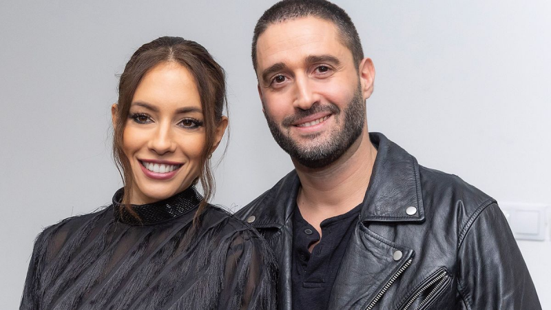 Látványos pillanat: Király Viktor felesége fürdőruhában tündököl.