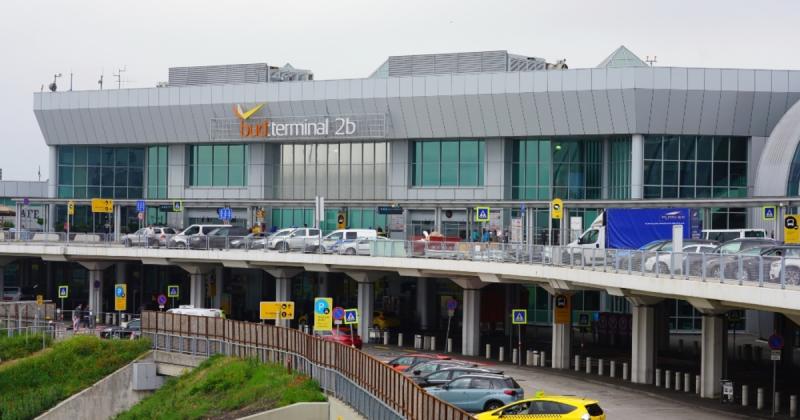 Újabb fejlesztések révén gyorsforgalmi útszakasz és gyorsvasúti vonal létesül a repülőtér irányába | Demokrata