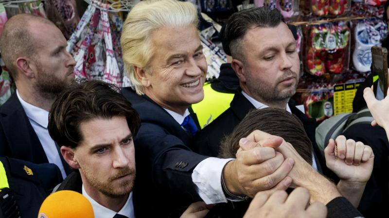 A bevándorlásellenes párt Hollandiában jelenleg a győzelem küszöbén áll, ám meglepő módon úgy tűnik, hogy ellenfelei is eséllyel pályázhatnak a kormányzati pozíciókra.