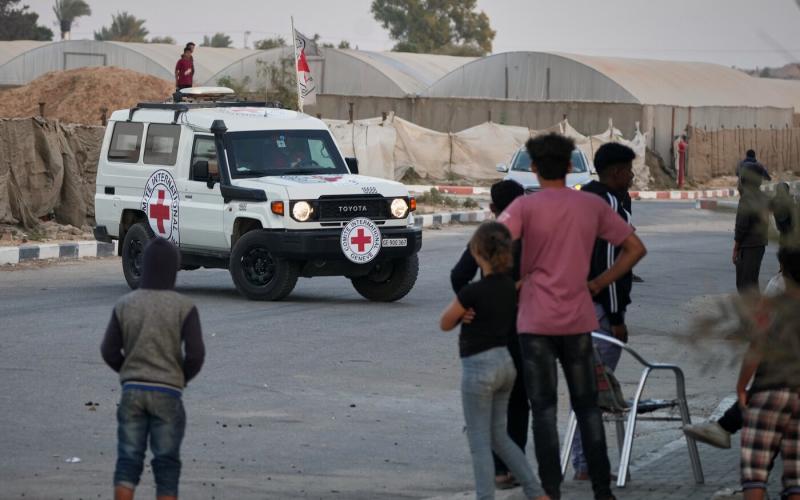 Izrael álláspontja szerint a Hamász nem az izraeli túszok holttesteit bocsátotta a Vöröskereszt rendelkezésére.